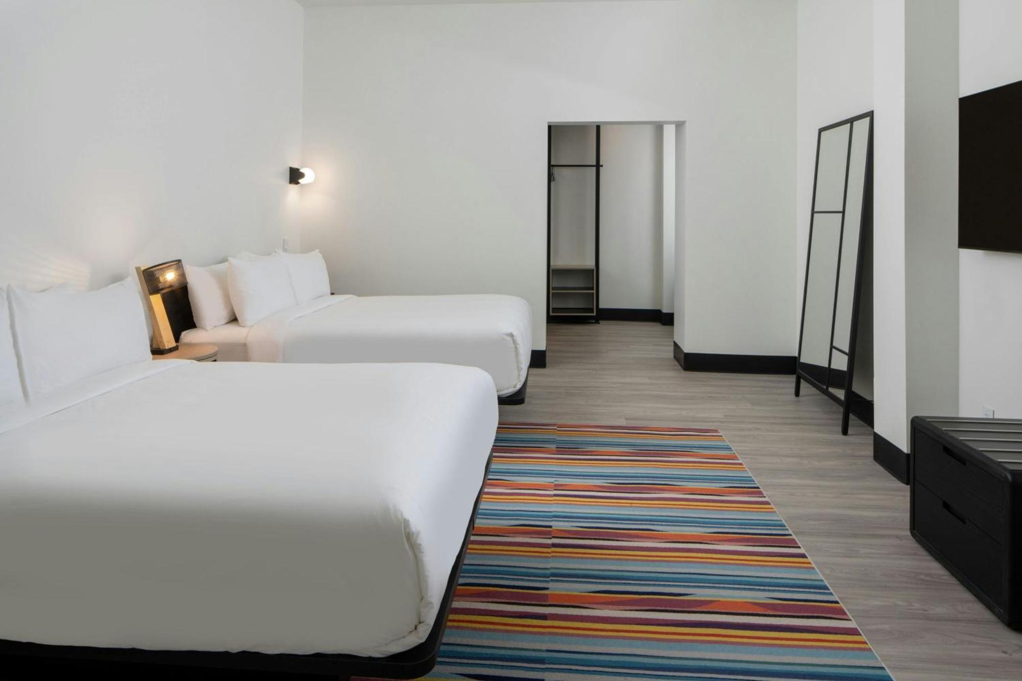 Hotel Aloft Downtown Memphis